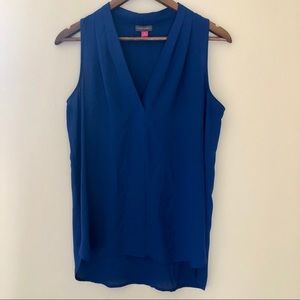 ♥️ 3/$15 Vince Camuto Sleeveless Blue Blouse Small